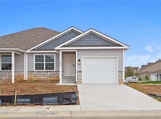 3818 NW 93rd St, Kansas City, MO 64154