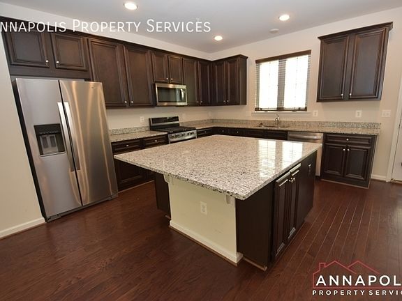2nd image of 2808 Etley Ct