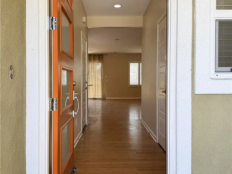 7111 Sheffield St — Photo 3