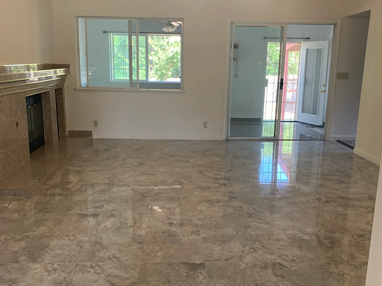 Lakewest Dr, Chico — Photo 3