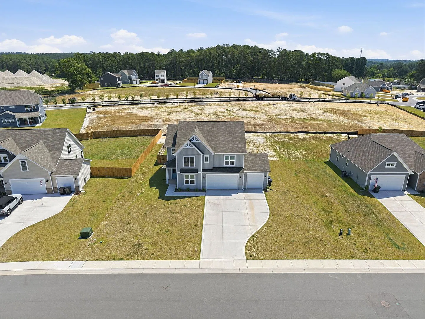 3-bedroom, 2.5-bath home in Aberdeen's sought-after Sandy Springs community. — Photo 4