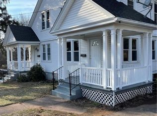 29 Bank St, Manchester, CT 06040