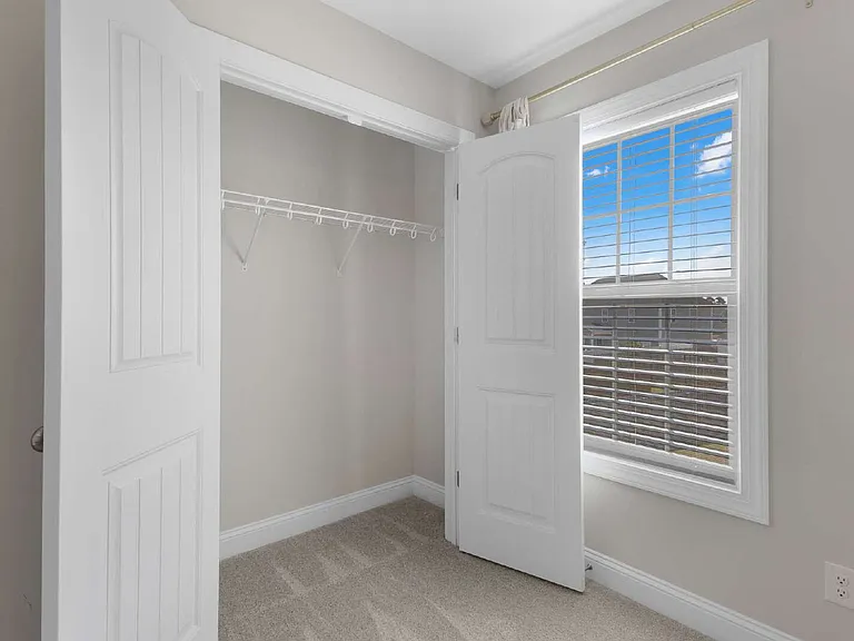 217 Lookout Ln — Photo 28