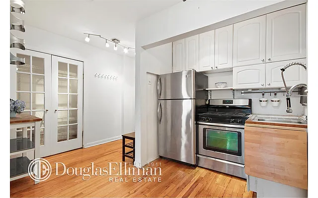 Sold by Douglas Elliman | media 8