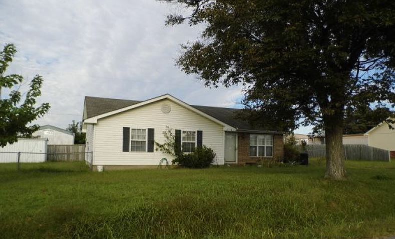1st image of 1487 N Bliss Ave