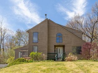 72 Pilgrim Cir, East Hampstead, NH 03826