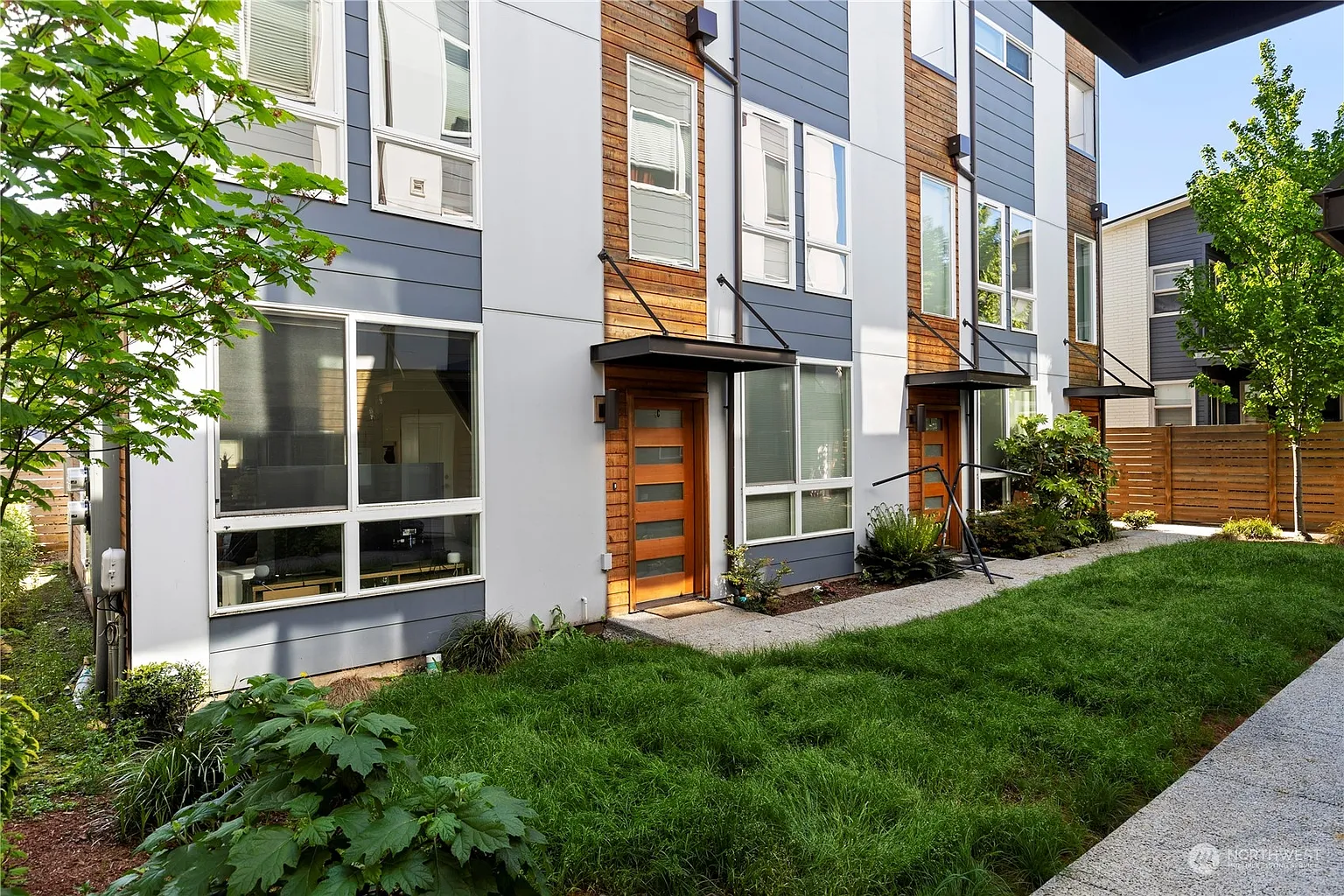 3309 Claremont Avenue S #C photo 1