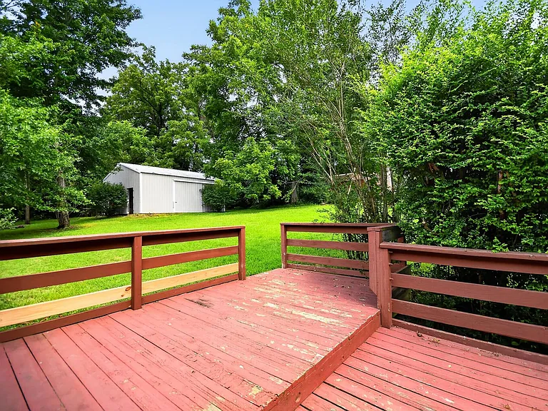 1658 Sparkleberry Dr — Photo 15