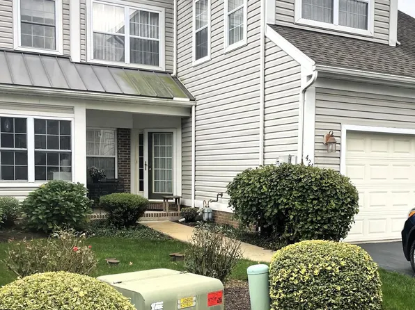 424 Oak Hill Ln, Wyomissing, PA 19610