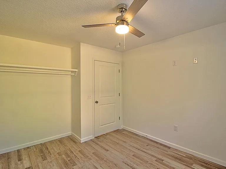 14017 Cecil Nobles Hwy #B — Photo 7