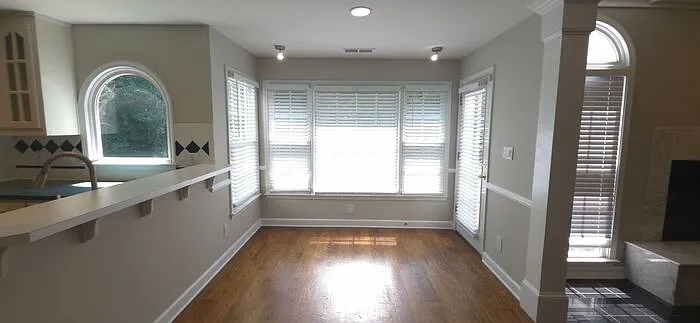 5770 Orouke Rd — Photo 2