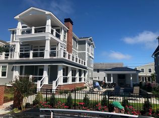 313 29th St, Brigantine, NJ 08203