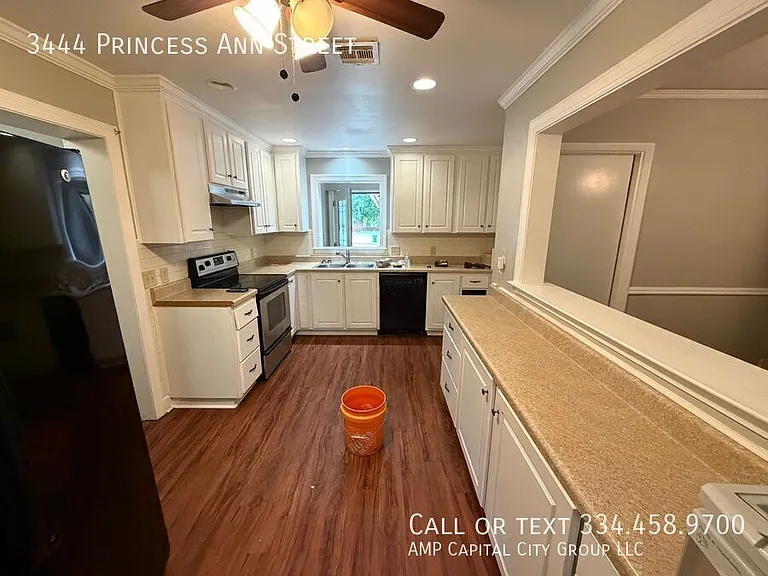 3444 Princess Ann St — Photo 12