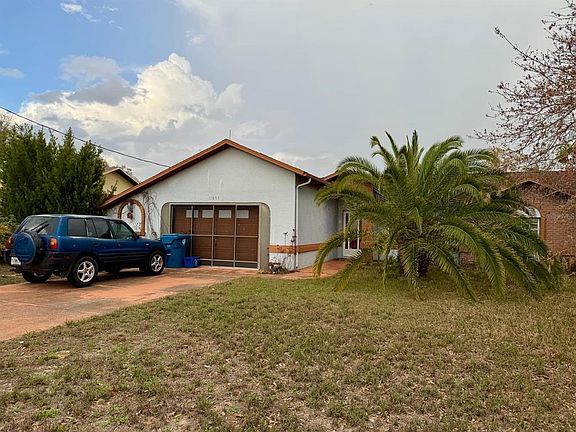 2nd image of 11055 Montcalm Rd