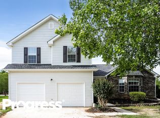 608 Thrasher Ct, Locust Grove, GA 30248