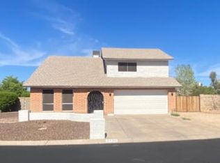 4930 W Torrey Pines Cir, Glendale, AZ 85308