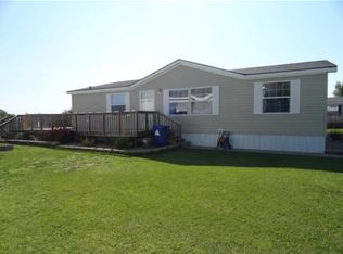 136 Orion Ave, Pierre, SD 57501