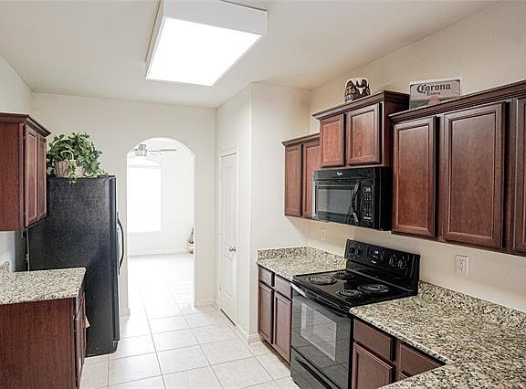 5th image of 6212 White Jade Dr