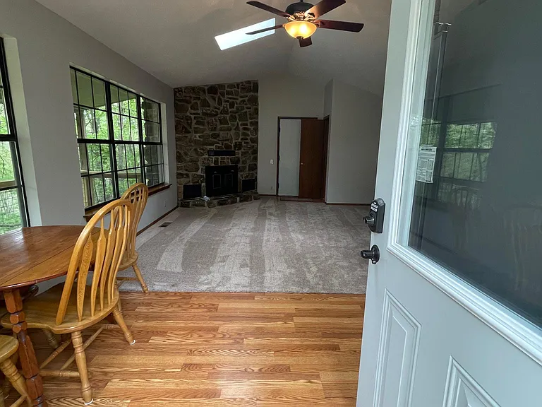 11440 Lakeview Dr — Photo 9