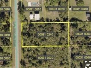 618 Greenwood Ave, Lehigh Acres, FL 33972