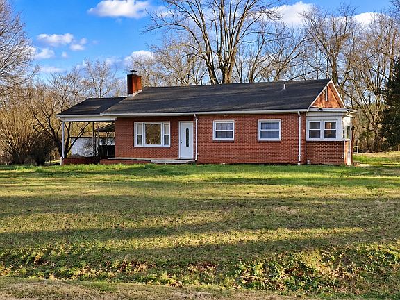 5th image of 825 Hopewell Rd