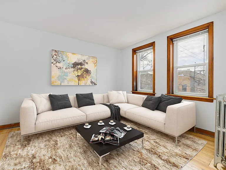 2150 W Shakespeare Ave #2R — Photo 2