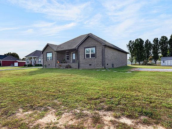 3rd image of 120 Hayden Drake Ln