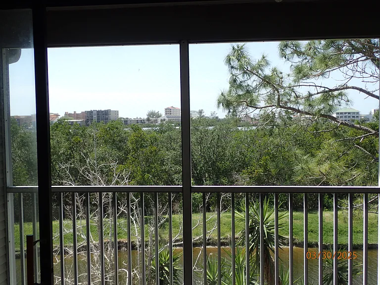 MASTER BEDROOM BALCONY