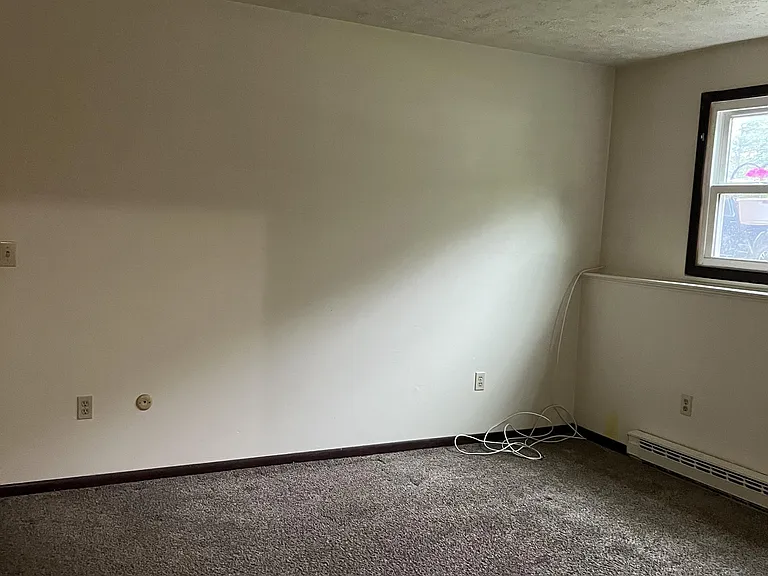 5828 East Rd — Photo 3