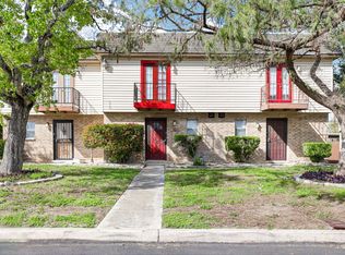 11003 Mount Boracho Dr #B, San Antonio, TX 78213