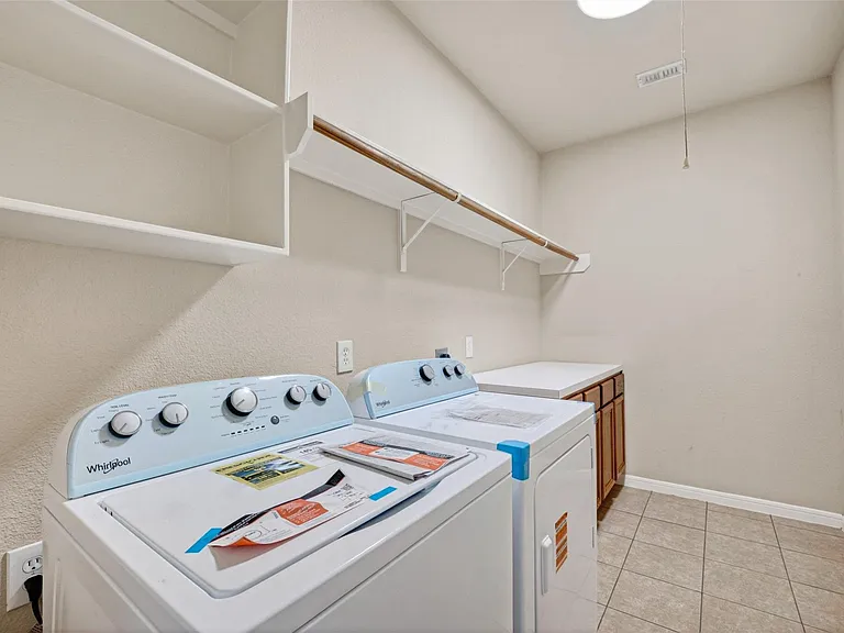 2346 Bermuda Shores Dr — Photo 14