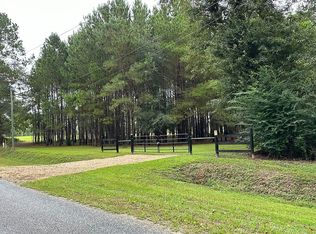 123 Lake Bold Springs Dr, Ochlocknee, GA 31773