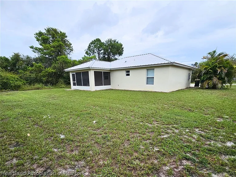 501 Briar Glen Rd — Photo 20