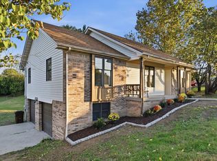 1058 Raintree Dr, Richmond, KY 40475