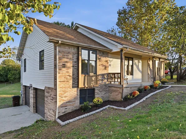 1058 Raintree Dr, Richmond, KY 40475