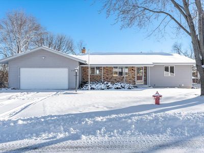 322 Oakridge Dr N, Hudson, WI, 54016