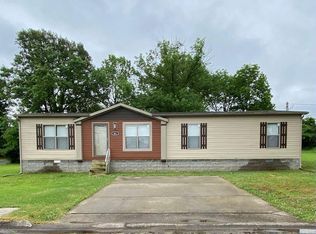 301 Mulberry St, Murray, KY 42071