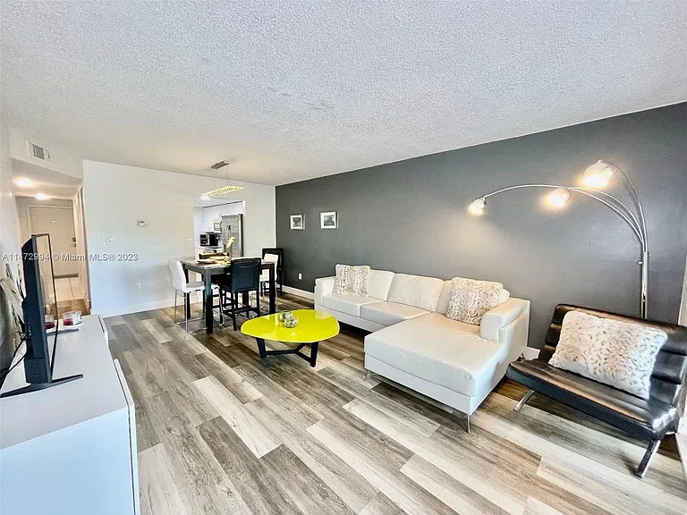 7451 NW 16th St #310 — Photo 18