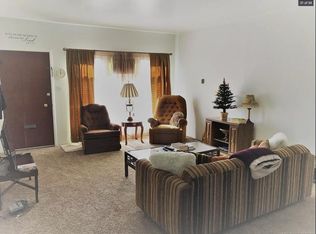 1840 Hillcrest Dr #1, Bartlesville, OK 74003
