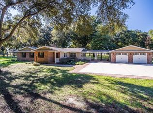 40705 Louise Rd, Umatilla, FL 32784