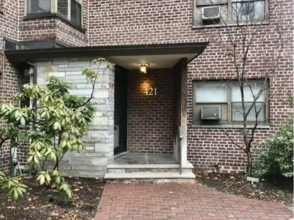 421 Park Pl APT 1A, Fort Lee, NJ 07024