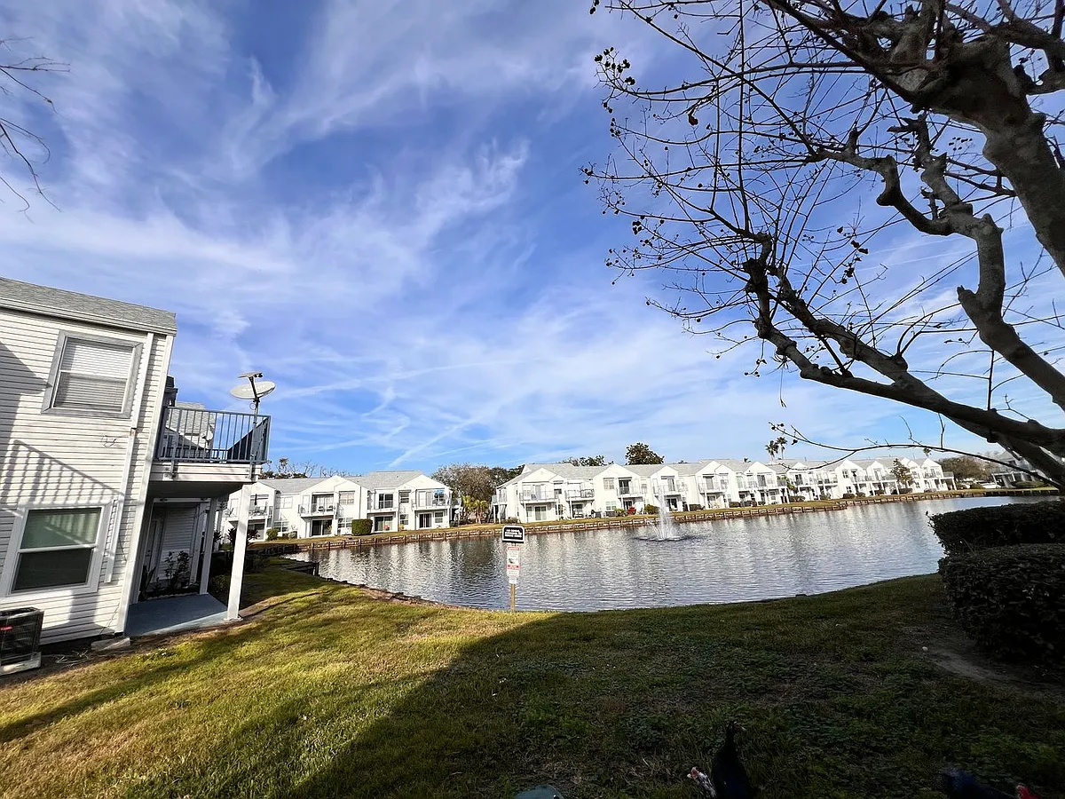 Building Photo - 2536 Woodgate Blvd #107