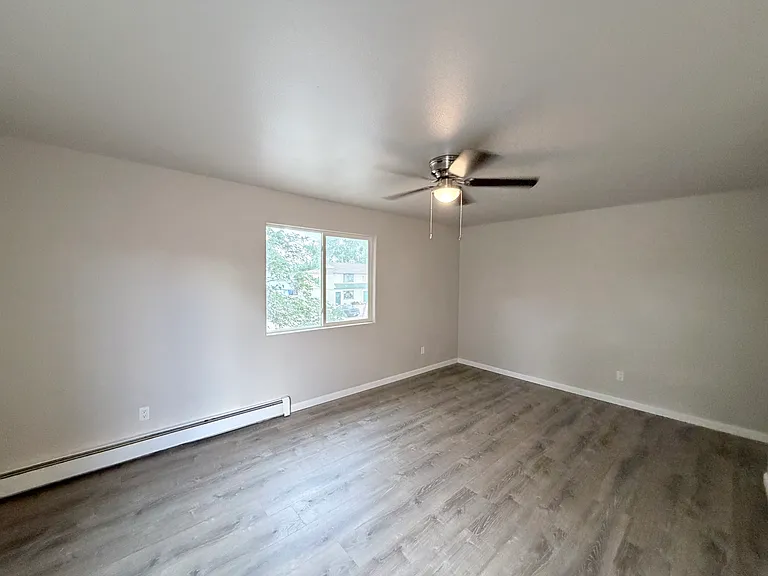 3246 Downey Ct #4 — Photo 5