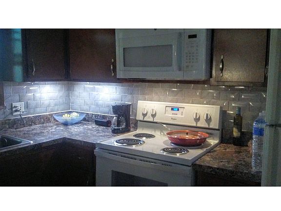 4th image of 2357 Skyland Dr