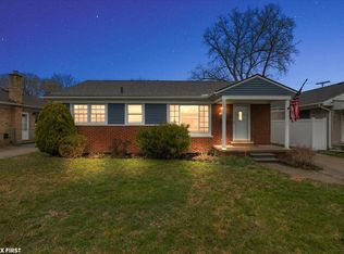 22953 Doremus St, Saint Clair Shores, MI 48080