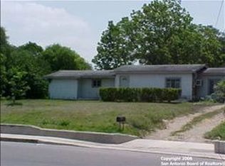 3026 Urban Crest Dr, San Antonio, TX 78209