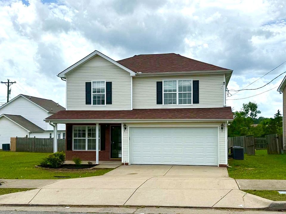 1st image of 905 Harvest Grove Dr