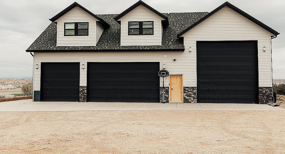 1st image of 4378 W South Cove Rd