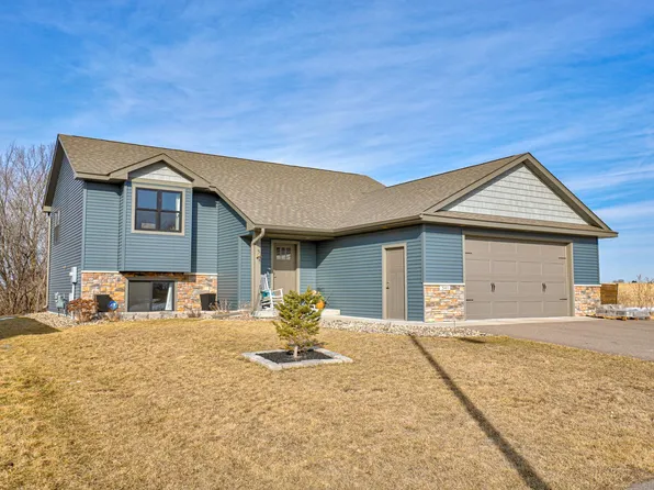 541 Prairie Rd, New Richmond, WI 54017