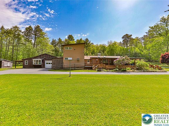 2nd image of 331 Cranberry Creek Rd